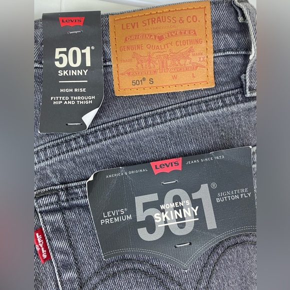 New Levi's® Premium 501® Skinny High Rise Women’s Jeans Dark Wash Black 24 x 28 - Picture 7 of 11